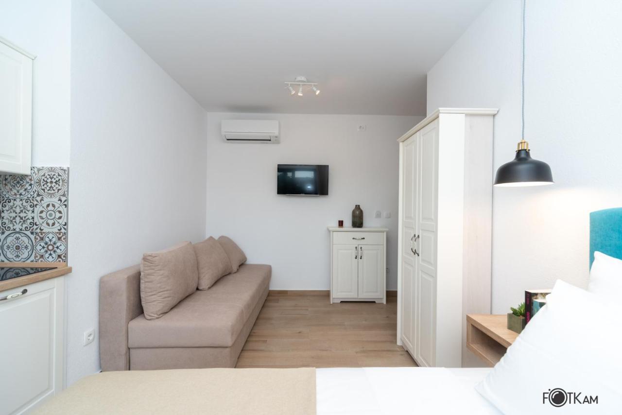 Libar Studio Apartments Baška Voda Exterior foto